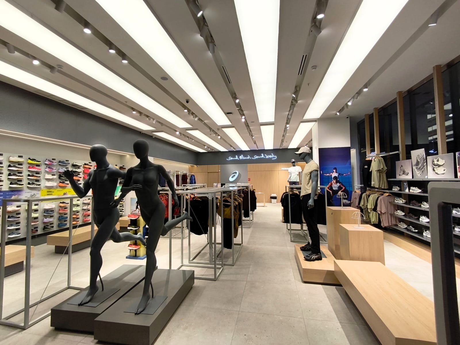 3db8fd6f-2641-4c35-b183-d9bdc487d4cf