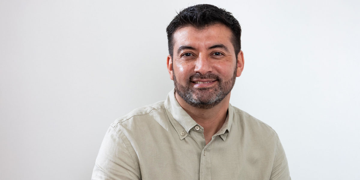 Luis Urbina fundador de Urbina Group en editorial de Revista Perspectiva 360 Chile