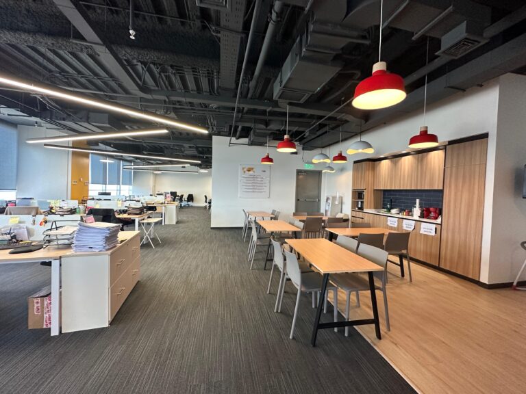 c8ef21e2-b081-4777-a6b1-dc7056ac7db4